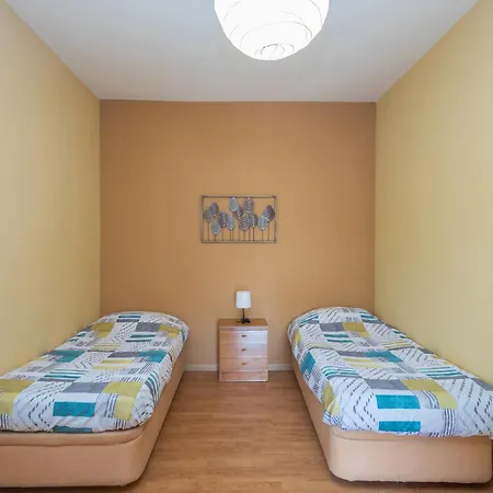 Casa Besan - 6br Private Pool, Terrace & Parking Villa *
