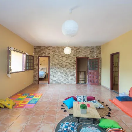 Villa Casa Besan - 6br Private Pool, Terrace & Parking Teror