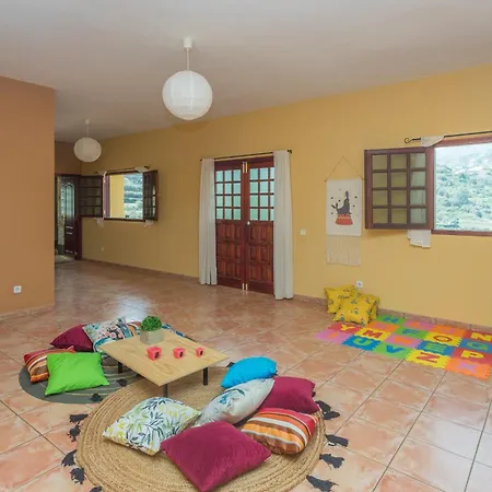 Casa Besan - 6br Private Pool, Terrace & Parking *
