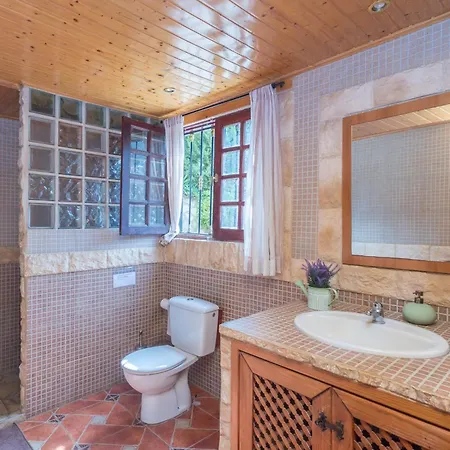 Villa Casa Besan - 6br Private Pool, Terrace & Parking Teror
