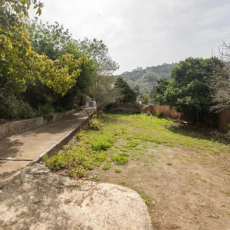 Casa Besan - 6br Private Pool, Terrace & Parking Villa
